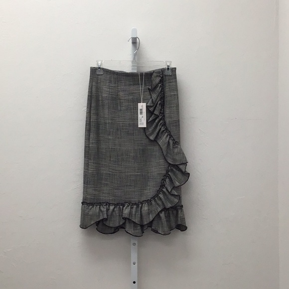 Rebecca Taylor Dresses & Skirts - REBECCA TAYLOR-SIZE 2-ELEGANT GREY RUFFLE SKIRT